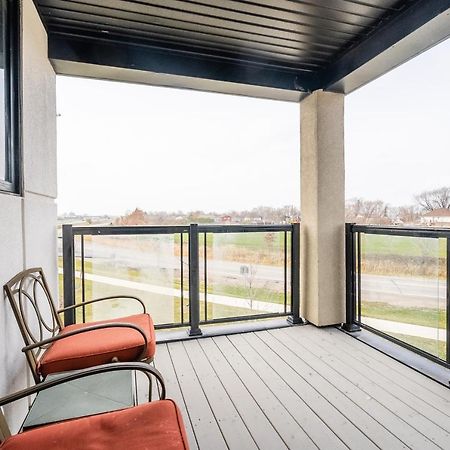Modern Hamilton Homes Lake Ontario Shore By Globalstay Zewnętrze zdjęcie