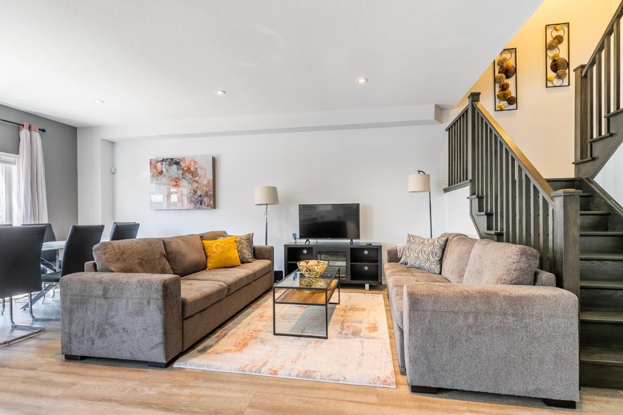 Modern Hamilton Homes Lake Ontario Shore By Globalstay Zewnętrze zdjęcie