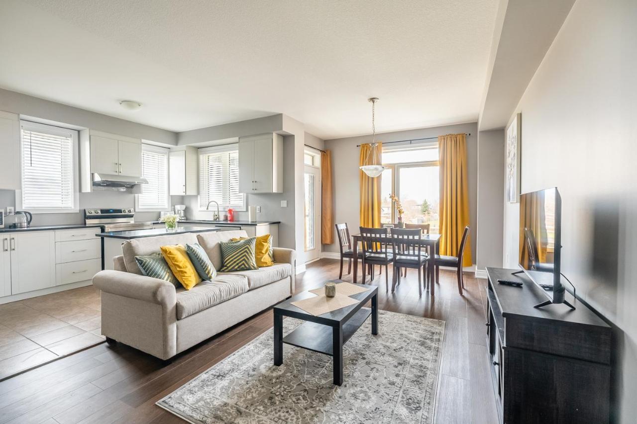 Modern Hamilton Homes Lake Ontario Shore By Globalstay Zewnętrze zdjęcie