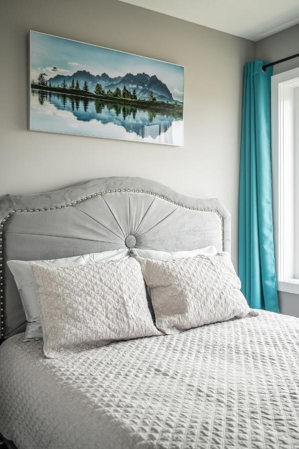 Modern Hamilton Homes Lake Ontario Shore By Globalstay Zewnętrze zdjęcie